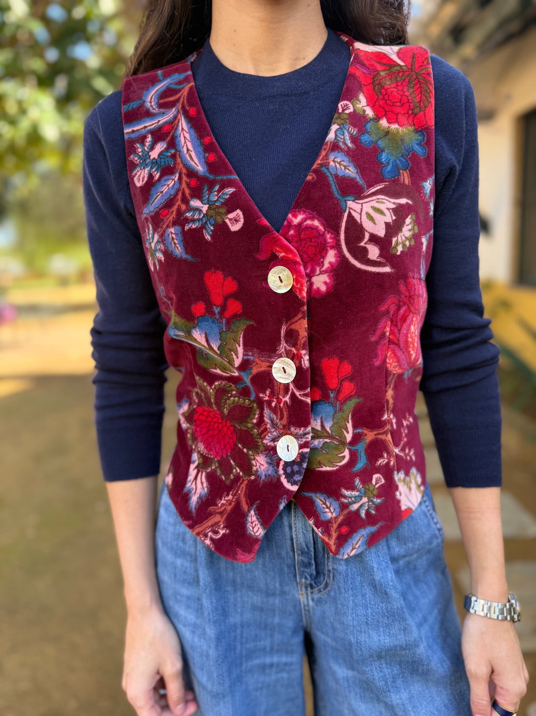 CHALECO TERCIOPELO ESTAMPADO BUGANVILLA