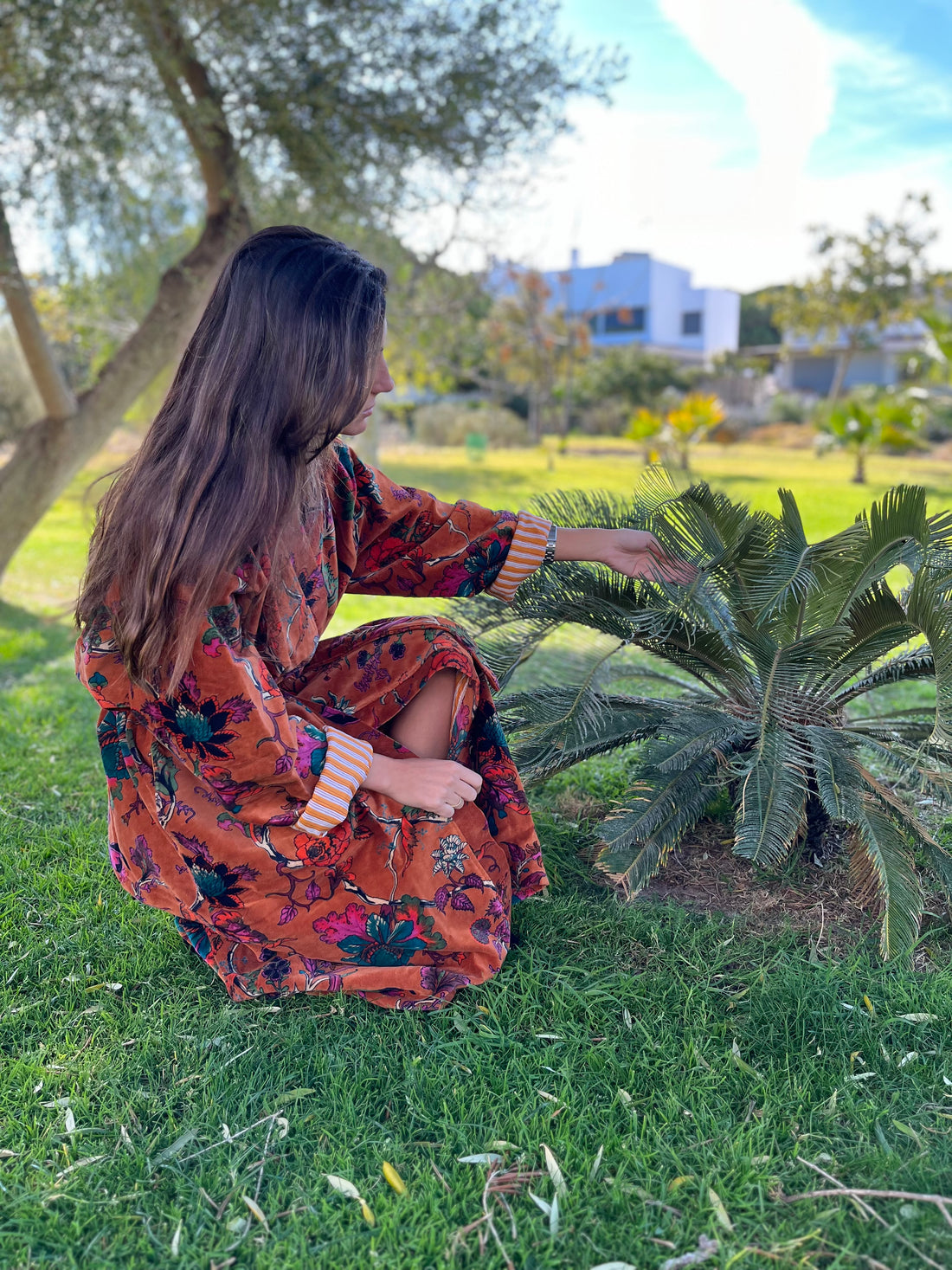 KIMONO TERCIOPELO TABACO