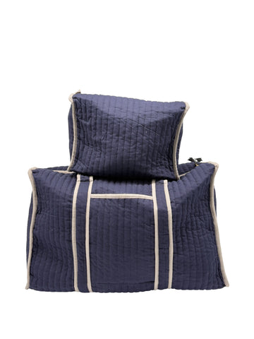 MAGENTA SUITCASE AND TOILETRY BAG