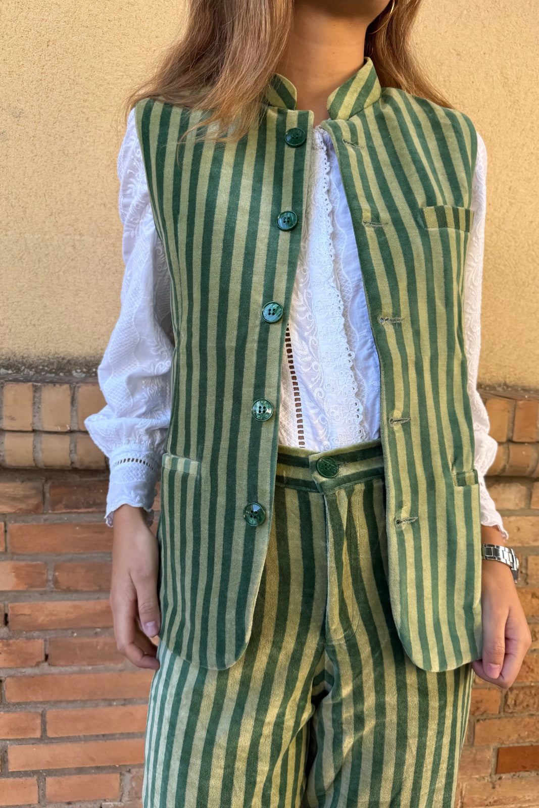 CHALECO TERCIOPELO RAYAS VERDE