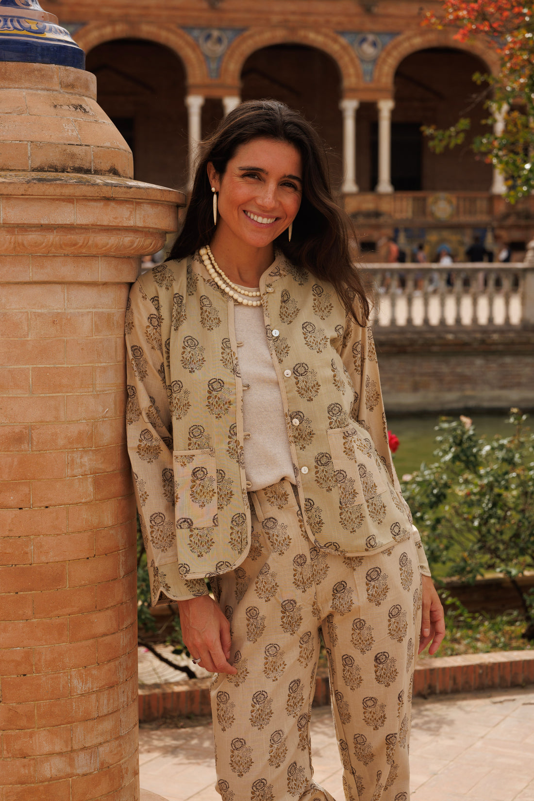 CHAQUETA ESTAMPADA BERENJENA Y OCRE