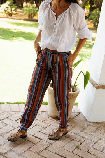 PANTALON À RAYURES VERTES