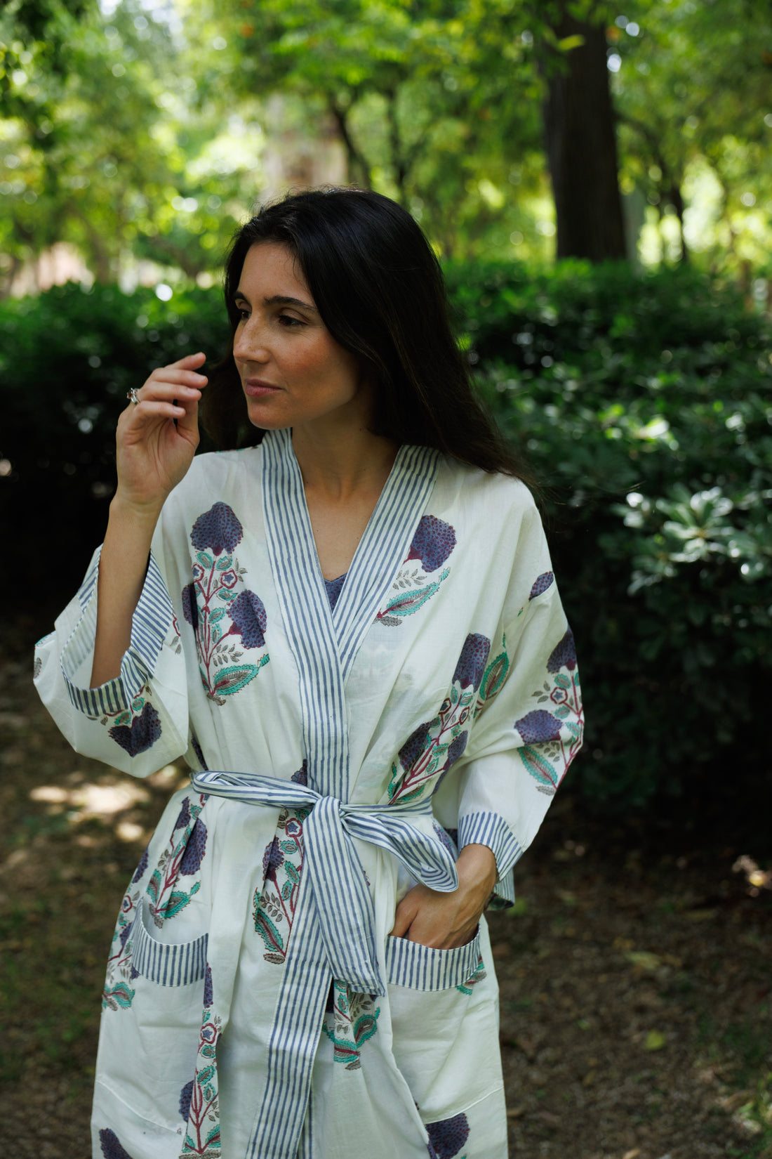 KIMONO AZUL Y GRANATE
