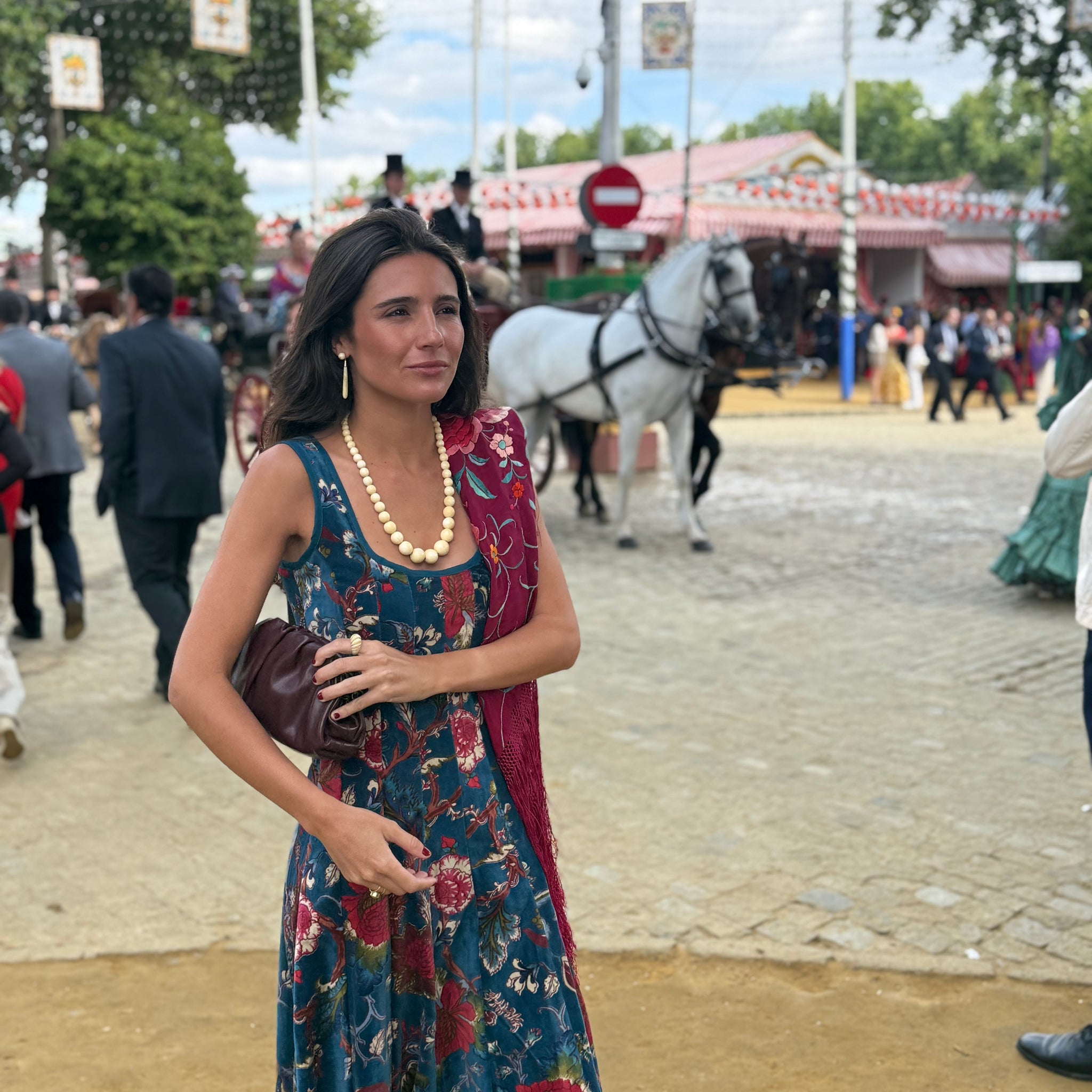 VESTIDO TERCIOPELO AZUL