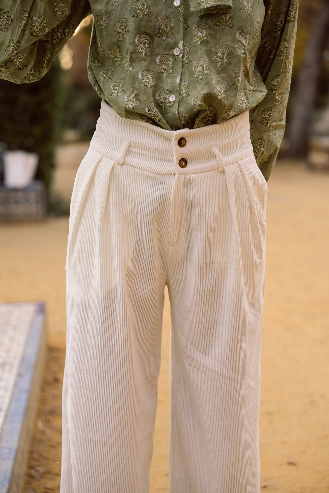 PANTALÓN PANA BEIGE