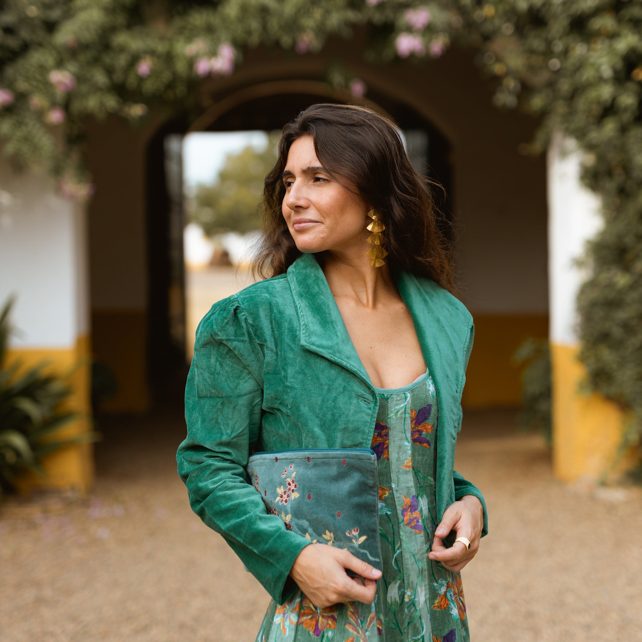 CHAQUETA CORTA TERCIOPELO VERDE