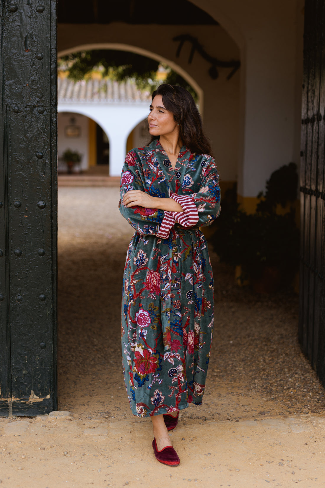 KIMONO TERCIOPELO GRIS
