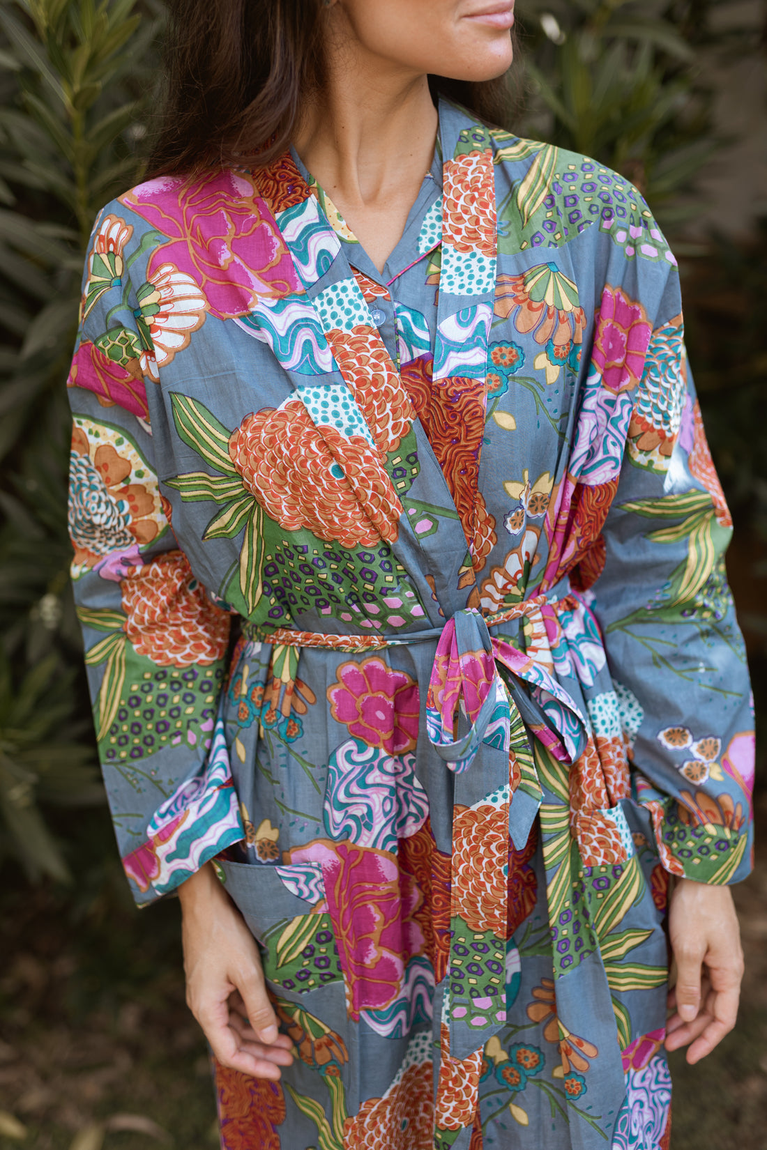 KIMONO ALGODÓN GRIS Y BUGANVILLA