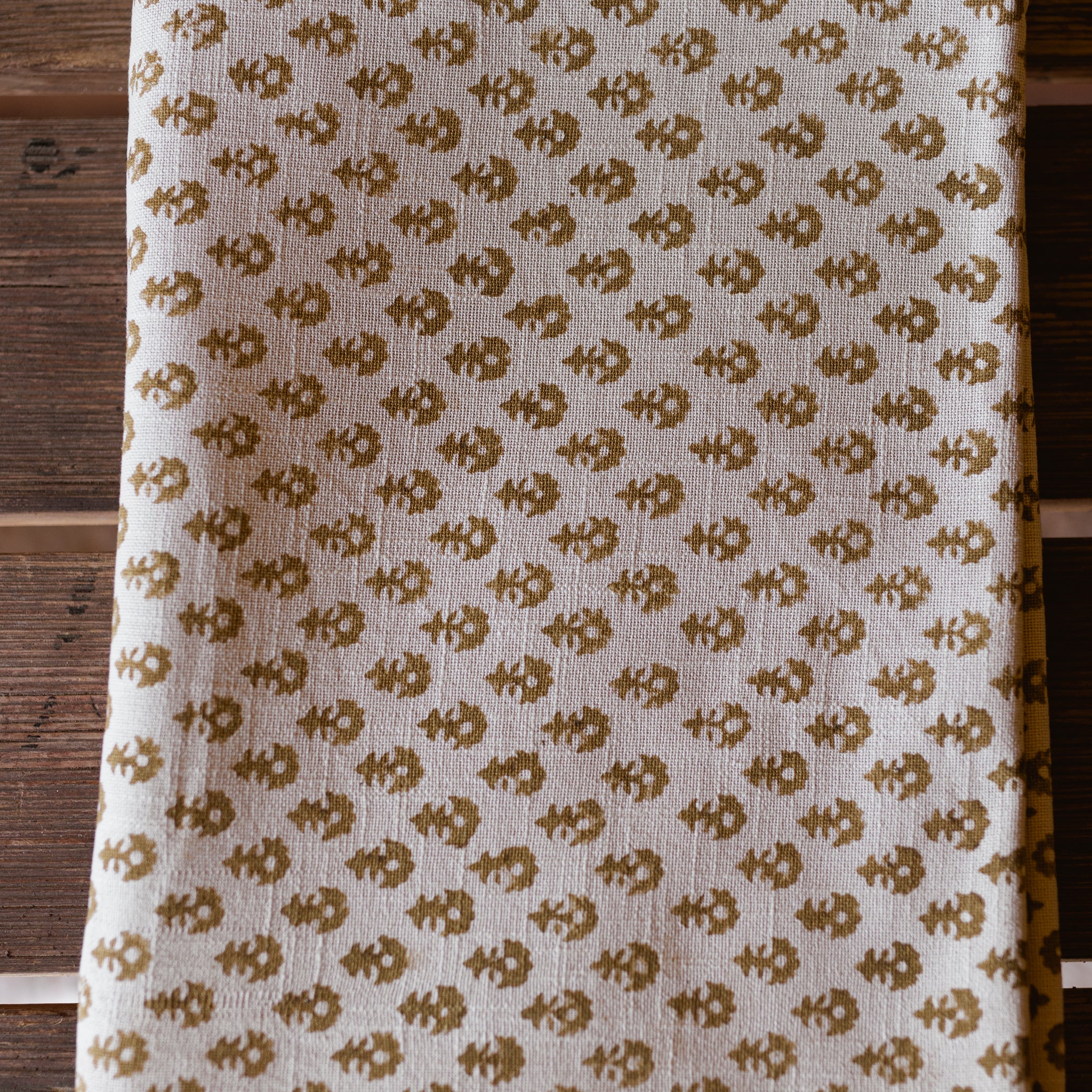 Mantel Estampado Ocre