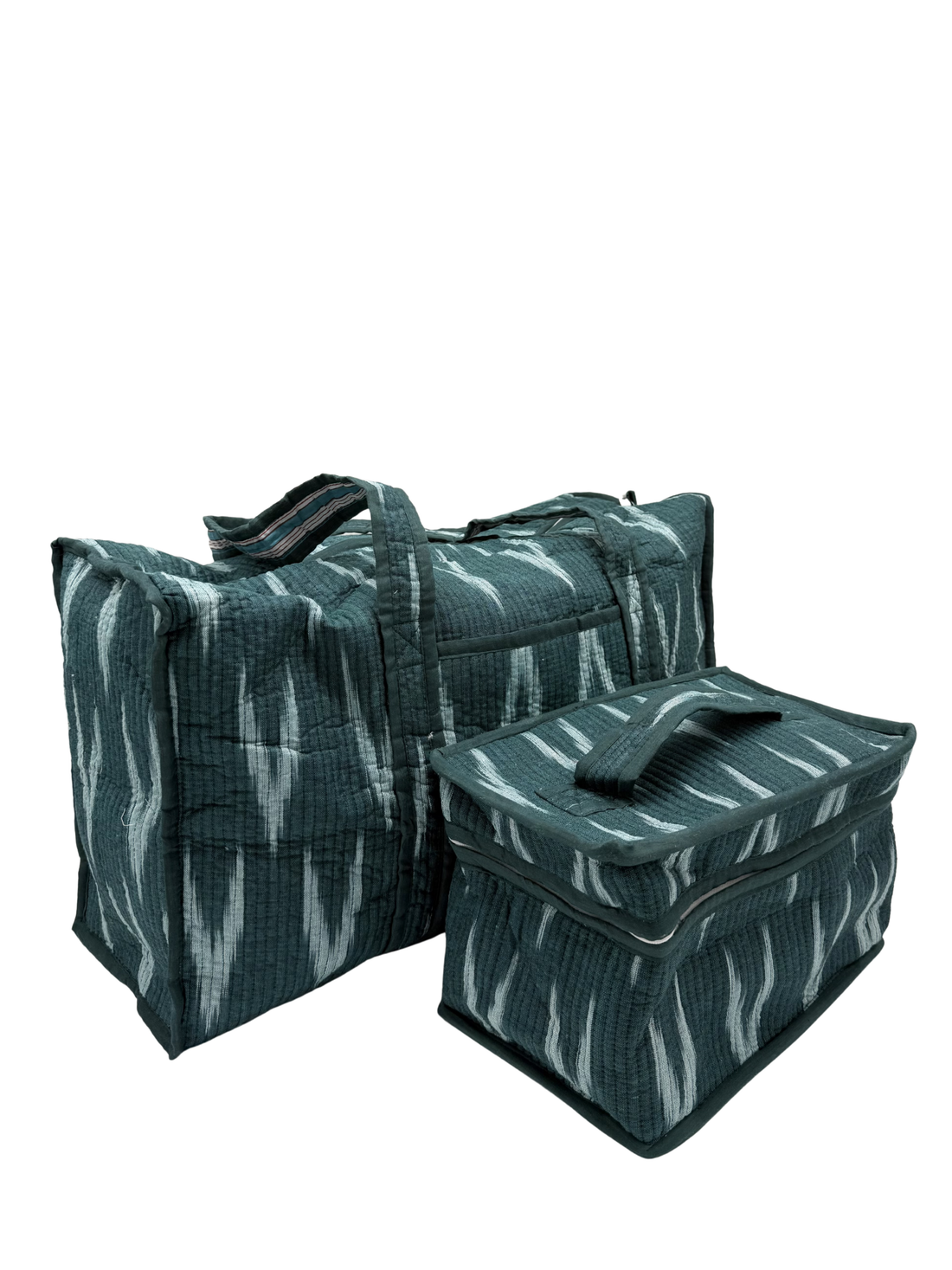 MALETA Y NECESER IKAT PETRÓLEO