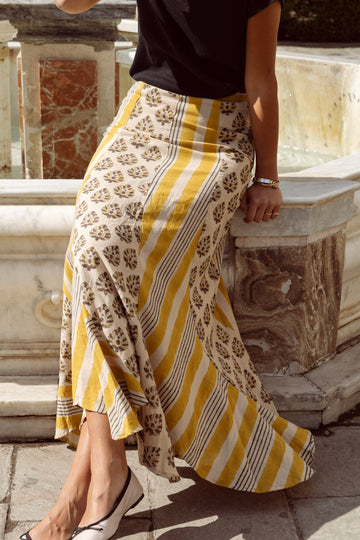 FALDA CAPA AMARILLA GRIS