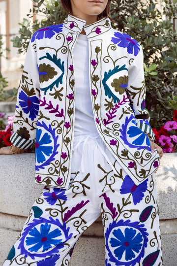 CHAQUETA BORDADA AZUL Y VERDE