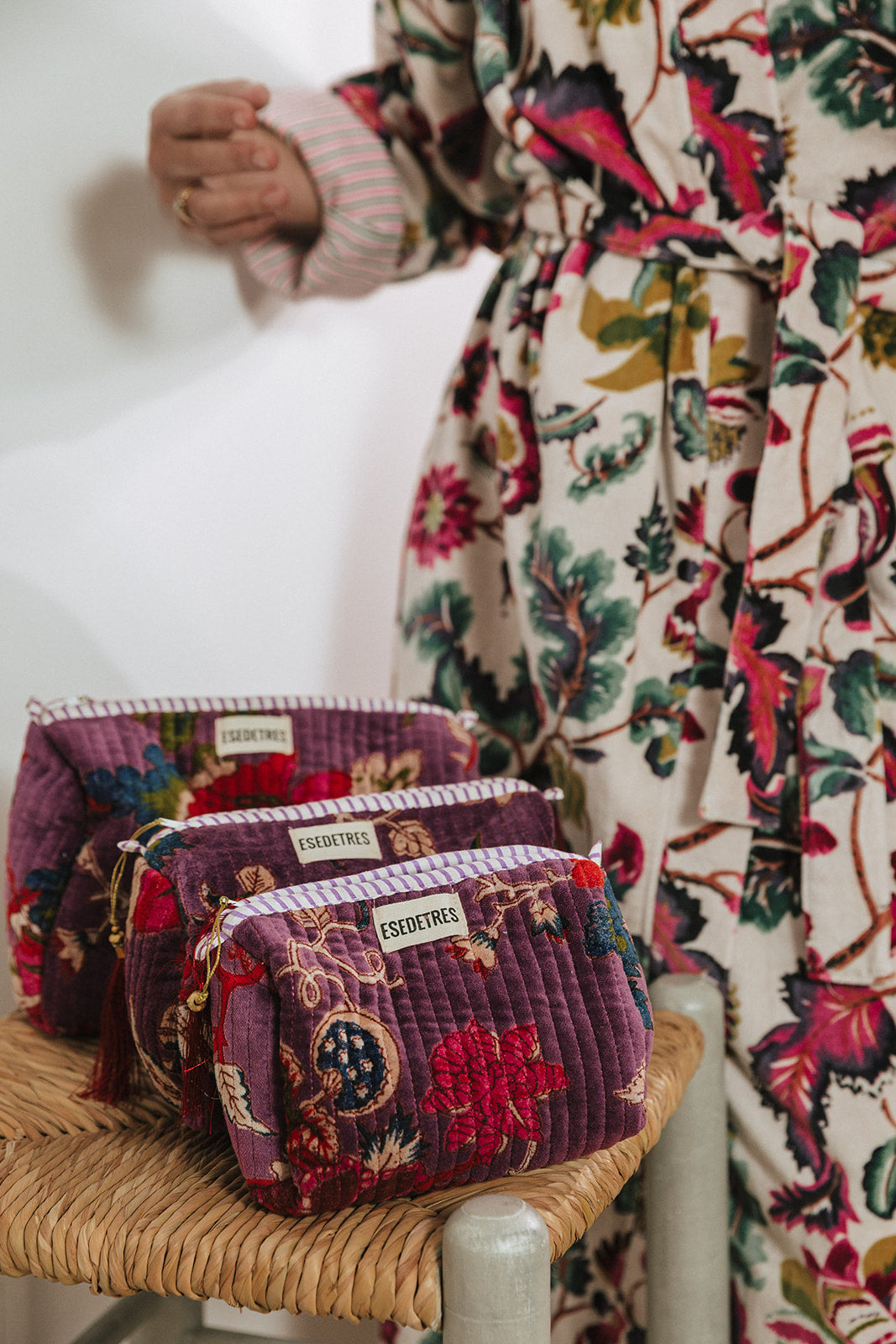 NECESER PEQUEÑO MORADO