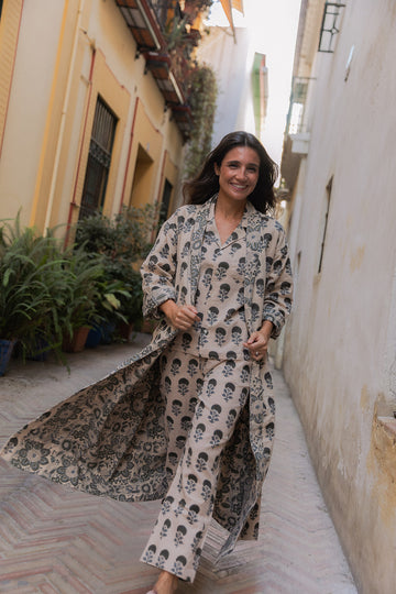 KIMONO FLORES AZUL GRIS