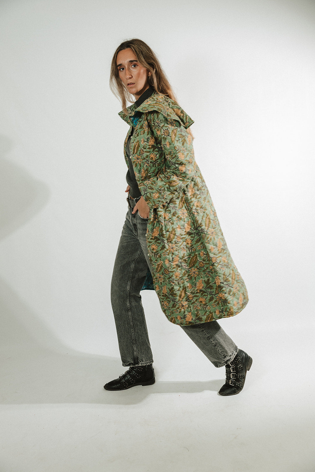 ABRIGO REVERSIBLE VERDE Y AZUL