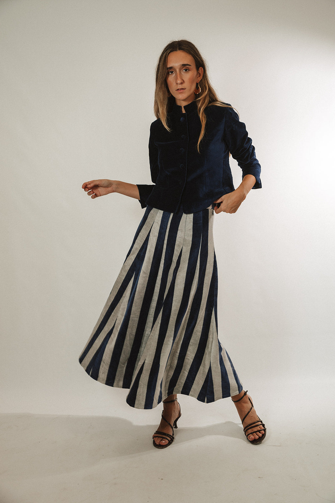 CHAQUETA TERCIOPELO AZUL