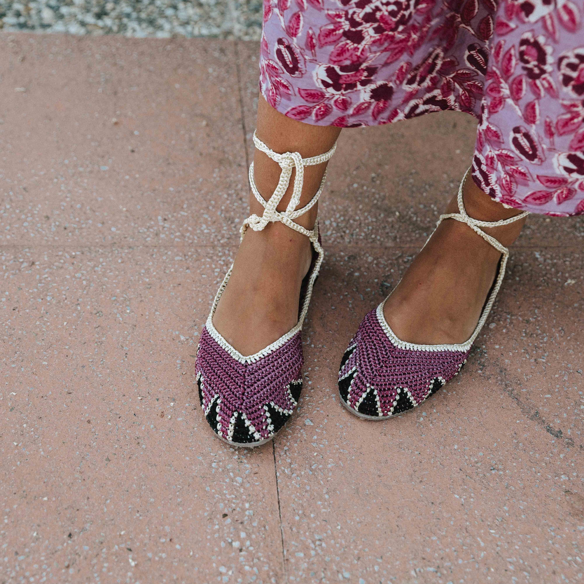 BAILARINA CROCHET MAGENTA - NEGRO