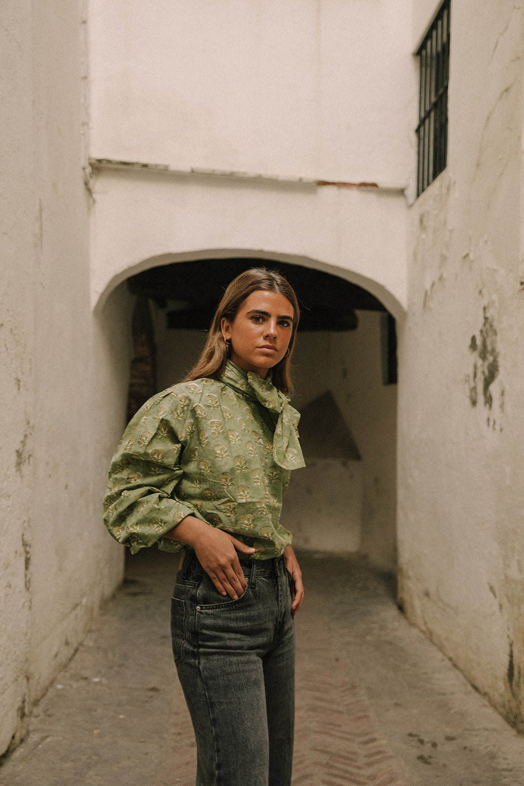 CAMISA LAZO VERDE CLARA