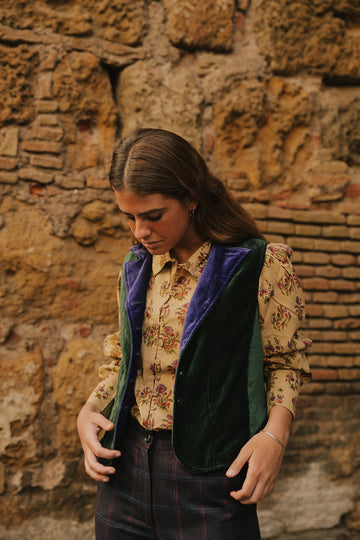 CHALECO TERCIOPELO VERDE Y MORADO