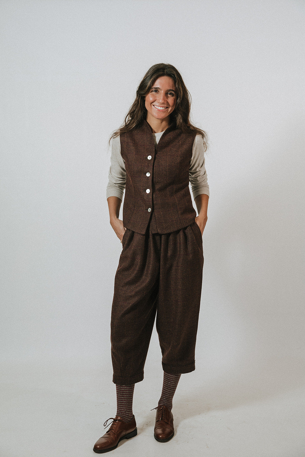 PANTALÓN CUADROS BERENJENA