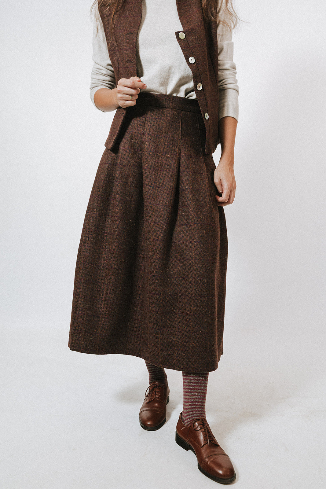 FALDA CUADROS BERENJENA