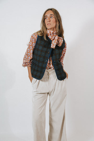 CHALECO CUADROS AZUL MARINO