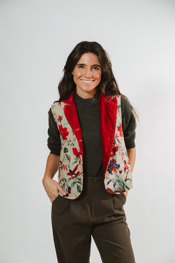 CHALECO TERCIOPELO BEIGE Y ROJO