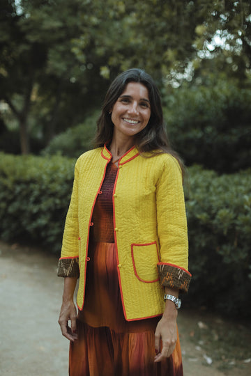 CHAQUETA AMARILLA Y NARANJA