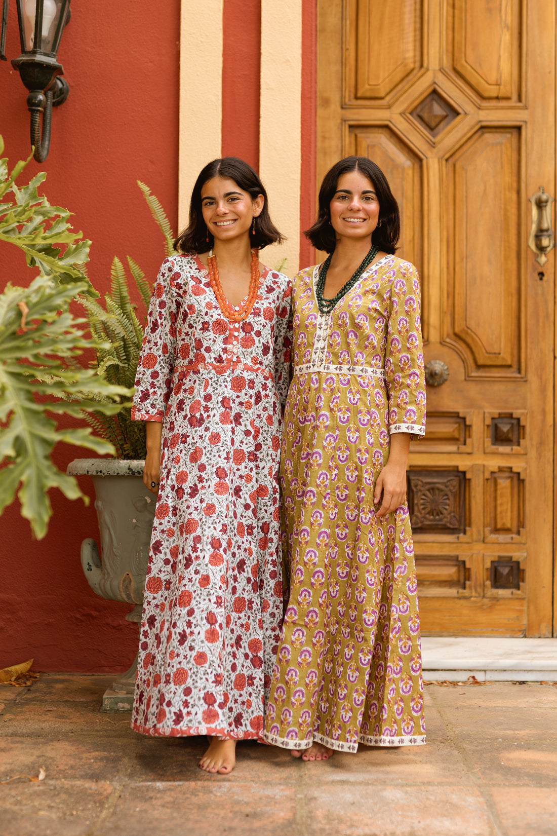 ROBE À FLEURS EN CARRELAGE