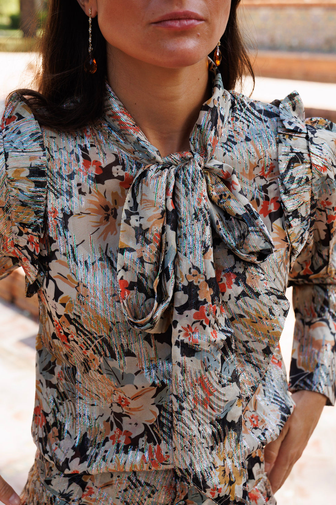 CAMISA BRILLO FLORES