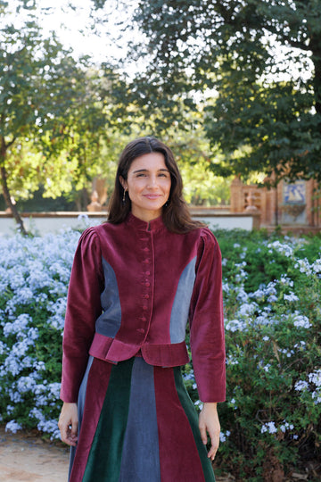 CHAQUETA BERENJENA Y GRIS