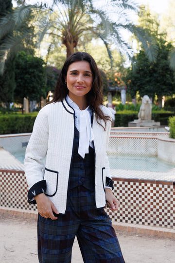 CHAQUETA REVERSIBLE BLANCA Y NEGRA